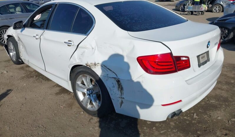 
								2012 BMW 5 series full									