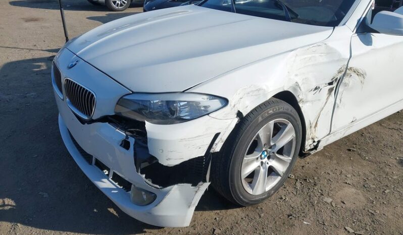 
								2012 BMW 5 series full									