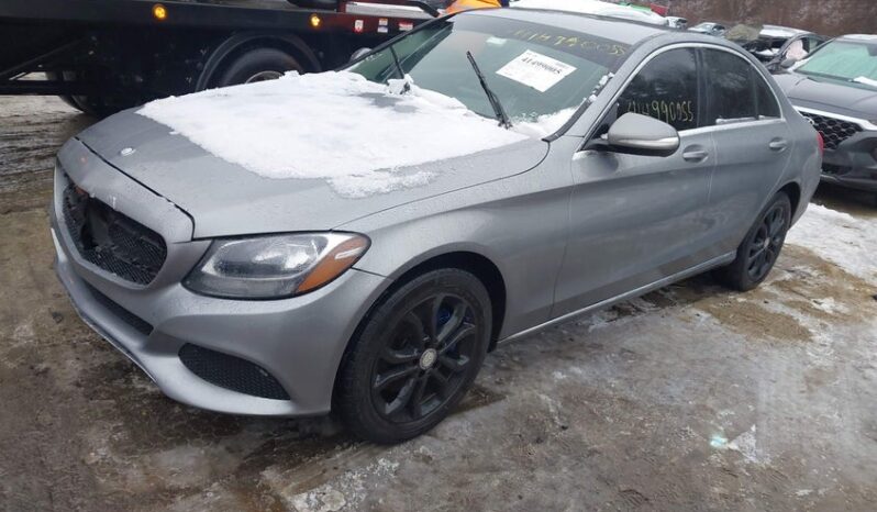 
								2015 Mercedes-benz C 300 full									