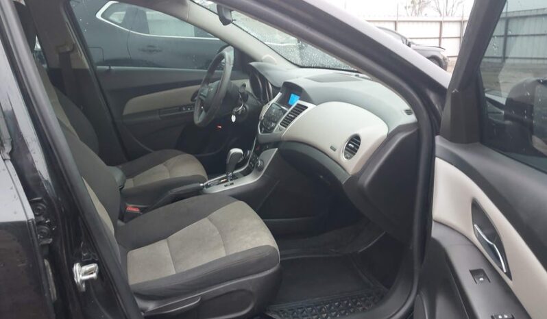 
								2015 Chevrolet Cruze full									