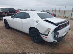 
										2015 Dodge Challenger full									