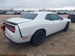 
										2015 Dodge Challenger full									