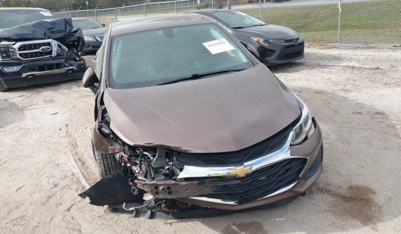 
								2019 Chevrolet Cruze full									