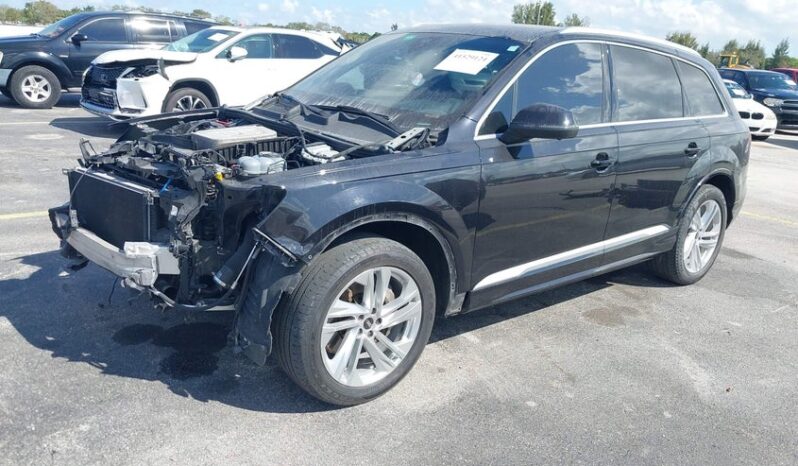 
								2021 Audi Q7 full									