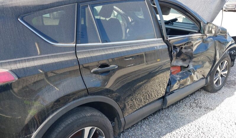 
								2017 Toyota Rav4 full									