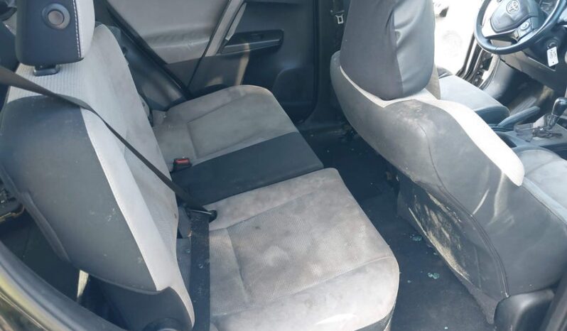 
								2017 Toyota Rav4 full									