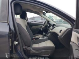 
										2015 Chevrolet Cruze full									