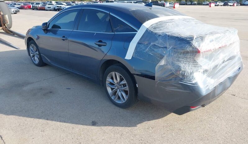 
								2022 Toyota Avalon full									