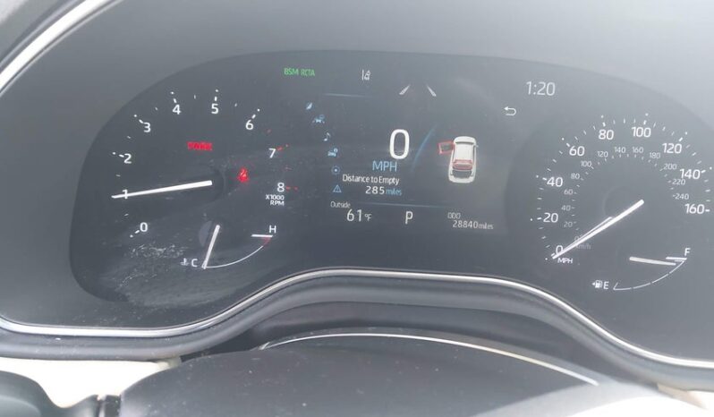 
								2022 Toyota Avalon full									
