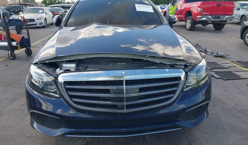 
								2017 Mercedes-benz E 300 full									