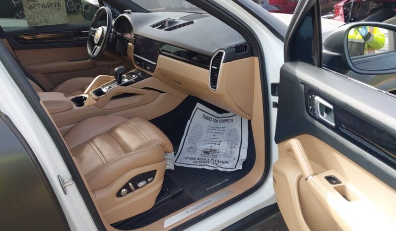 
								2019 Porsche Cayenne full									