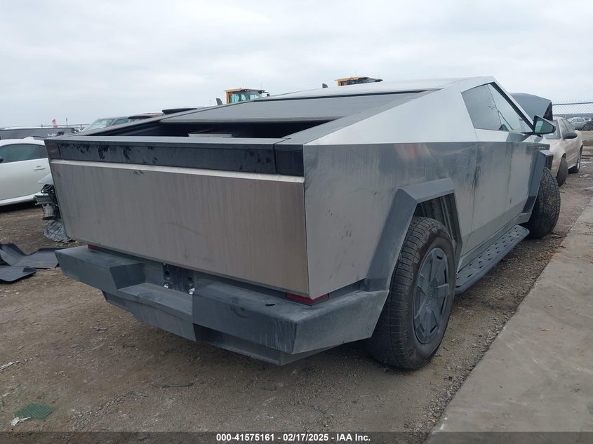 2024 Tesla Cybertruck