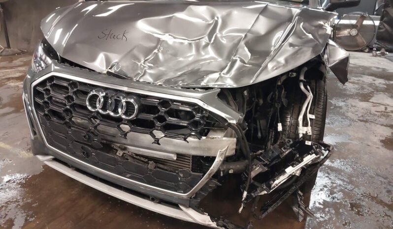 
								2022 Audi Q5 full									
