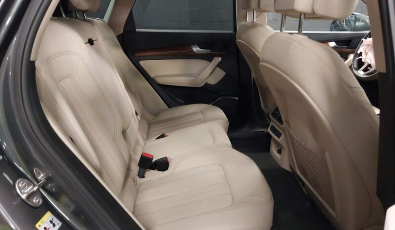 
								2022 Audi Q5 full									