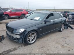 
										2012 Mercedes-benz C 250 full									