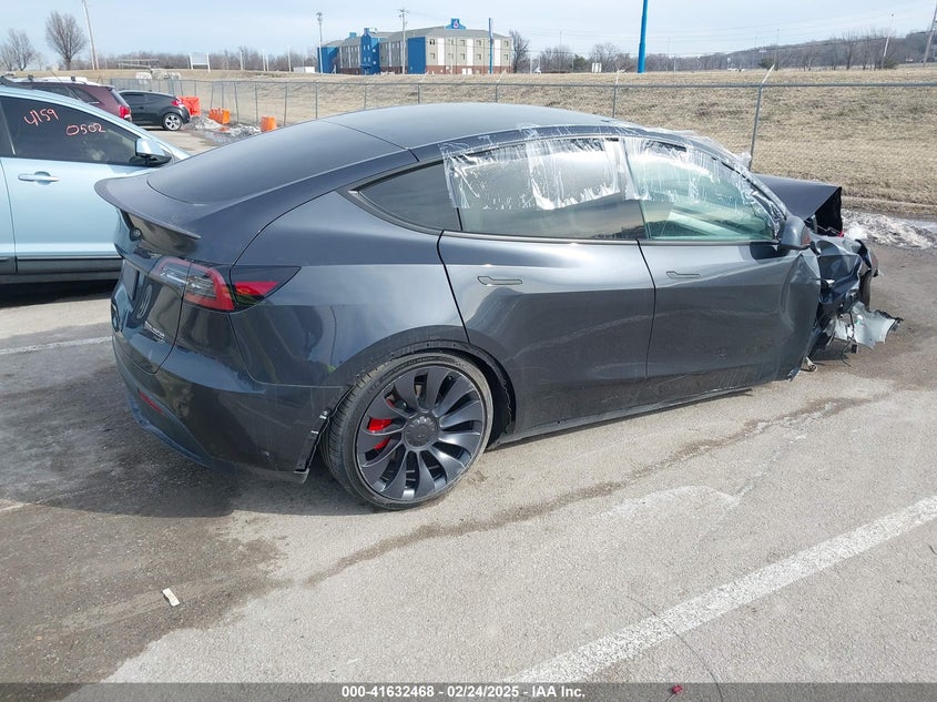 2024 Tesla Model y