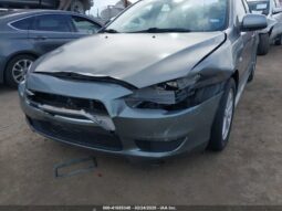 
										2012 Mitsubishi Lancer full									