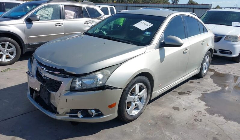 
								2013 Chevrolet Cruze full									