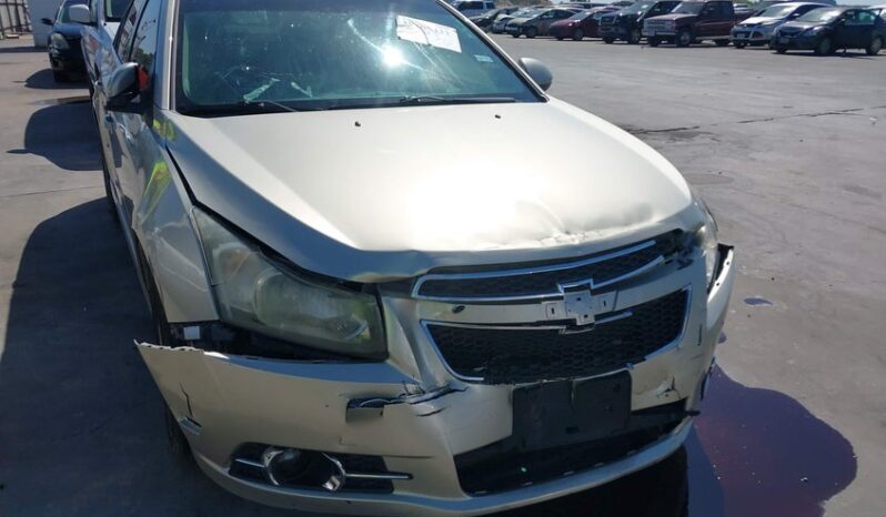 
								2013 Chevrolet Cruze full									