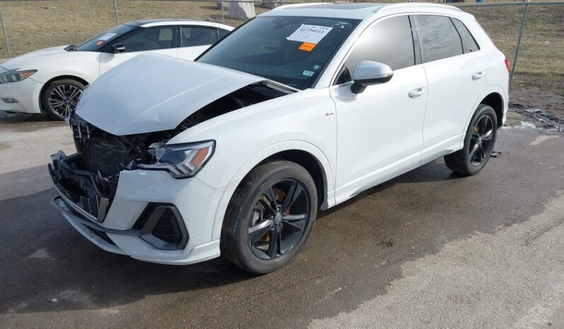 
								2021 Audi Q3 full									