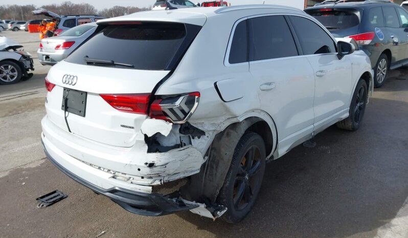 
								2021 Audi Q3 full									