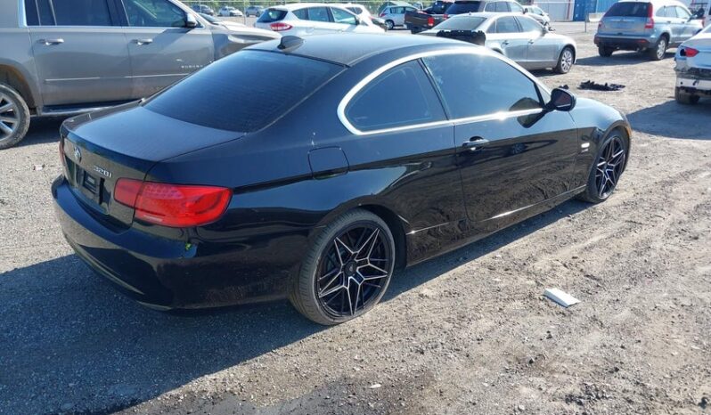 
								2013 BMW 3 series full									