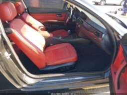 
										2013 BMW 3 series full									