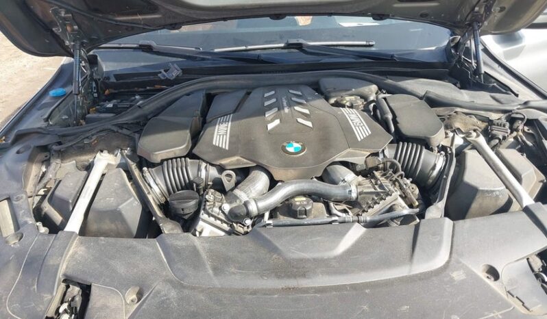 
								2020 BMW 750i full									
