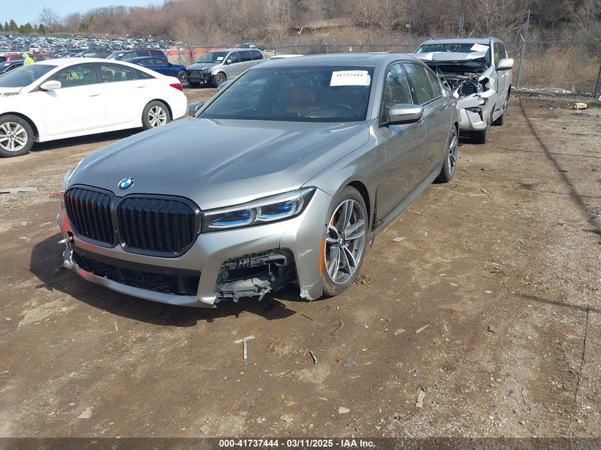 2020 BMW 750i