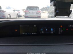 
										2016 Toyota Prius full									