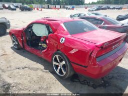 
										2012 Dodge Challenger full									