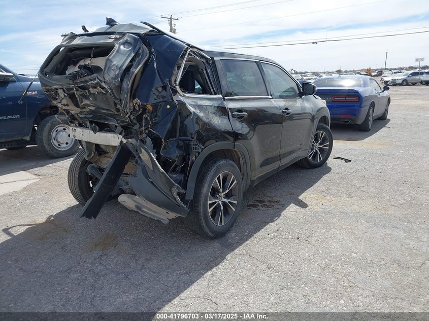 2016 Toyota Highlander