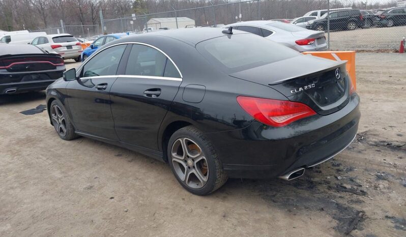 
								2014 Mercedes-benz Cla 250 full									