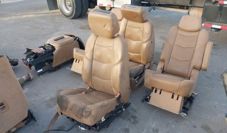 
								2018 Cadillac Escalade full									
