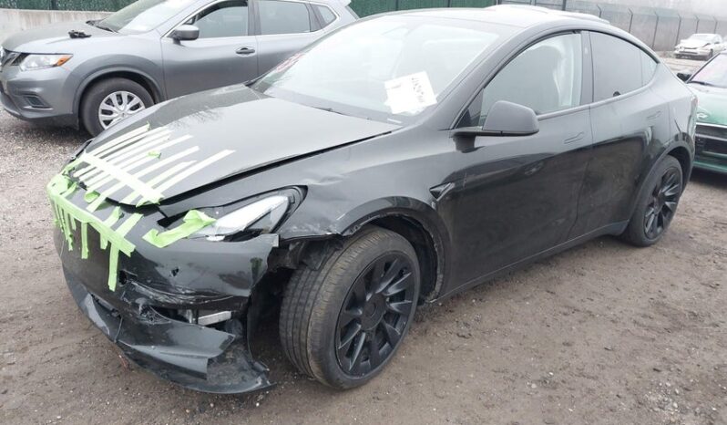 
								2023 Tesla Model y full									