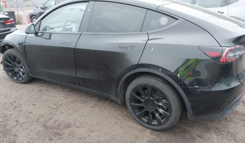 
								2023 Tesla Model y full									