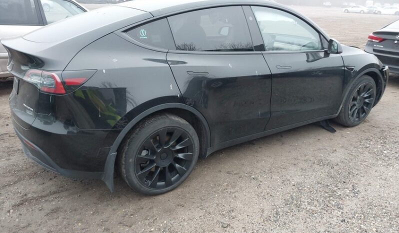 
								2023 Tesla Model y full									