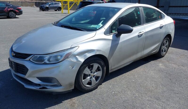 
								2018 Chevrolet Cruze full									