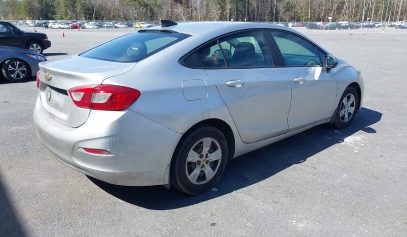 
								2018 Chevrolet Cruze full									