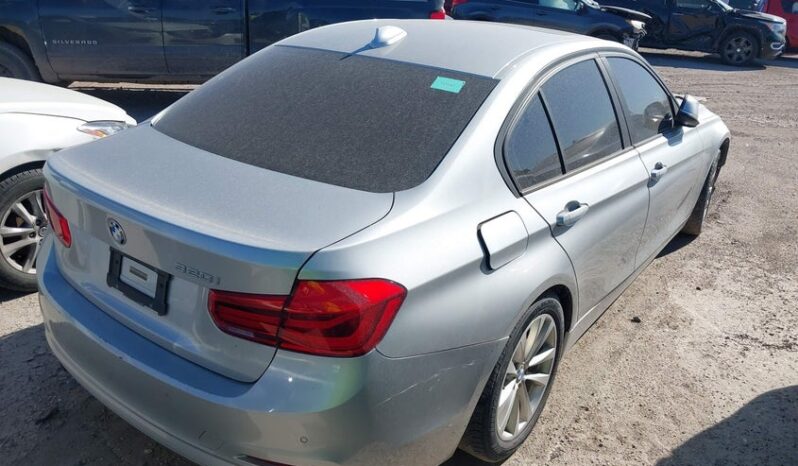 
								2017 BMW 3 series full									