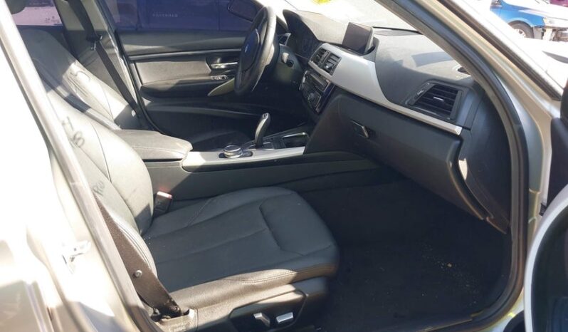 
								2017 BMW 3 series full									