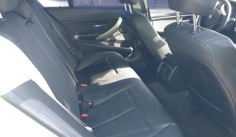 
								2017 BMW 3 series full									