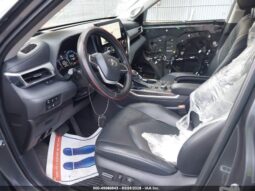 
										2023 Toyota Highlander full									