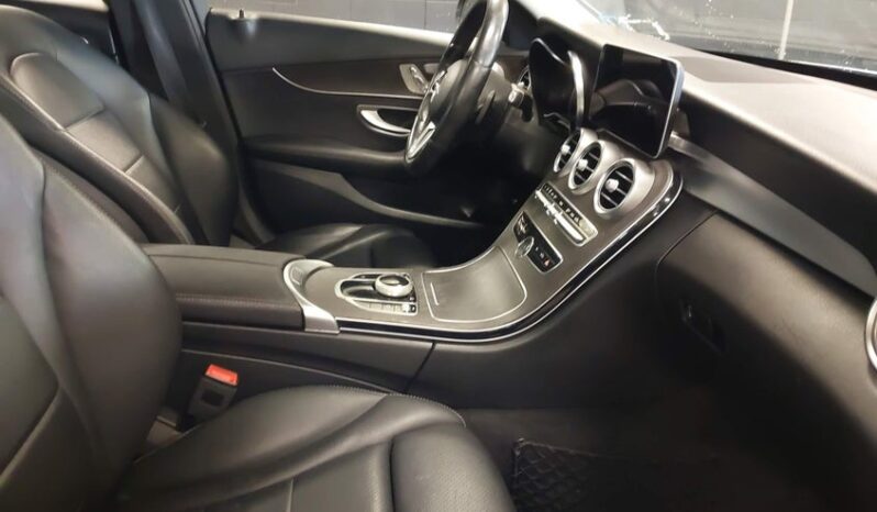 
								2020 Mercedes-benz C 300 full									