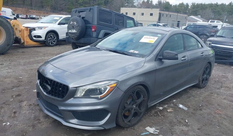 
								2014 Mercedes-benz Cla 250 full									