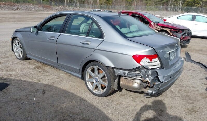 
								2014 Mercedes-benz C 250 full									