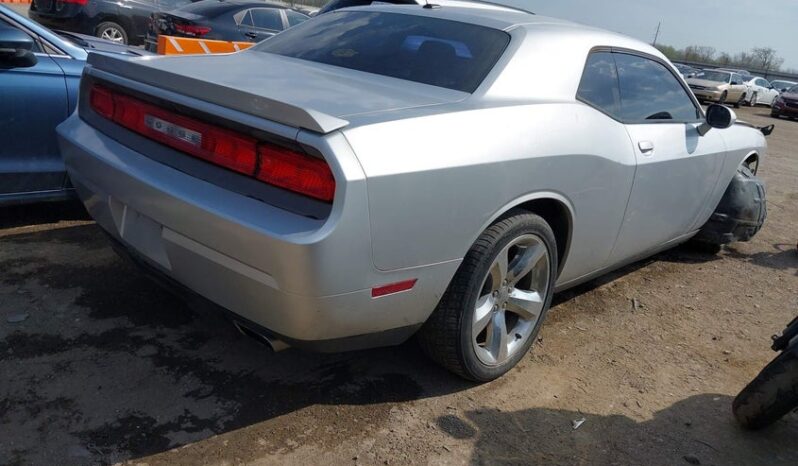 
								2012 Dodge Challenger full									