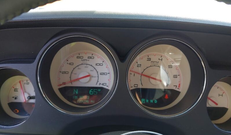 
								2012 Dodge Challenger full									