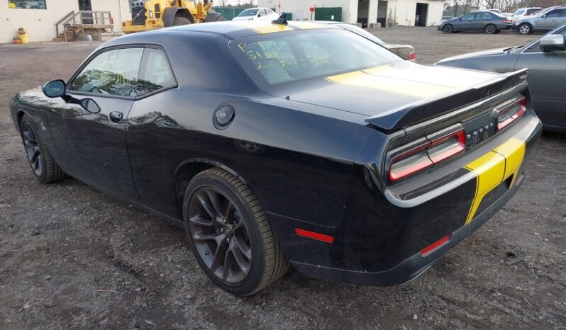 
								2022 Dodge Challenger full									