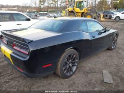 
										2022 Dodge Challenger full									